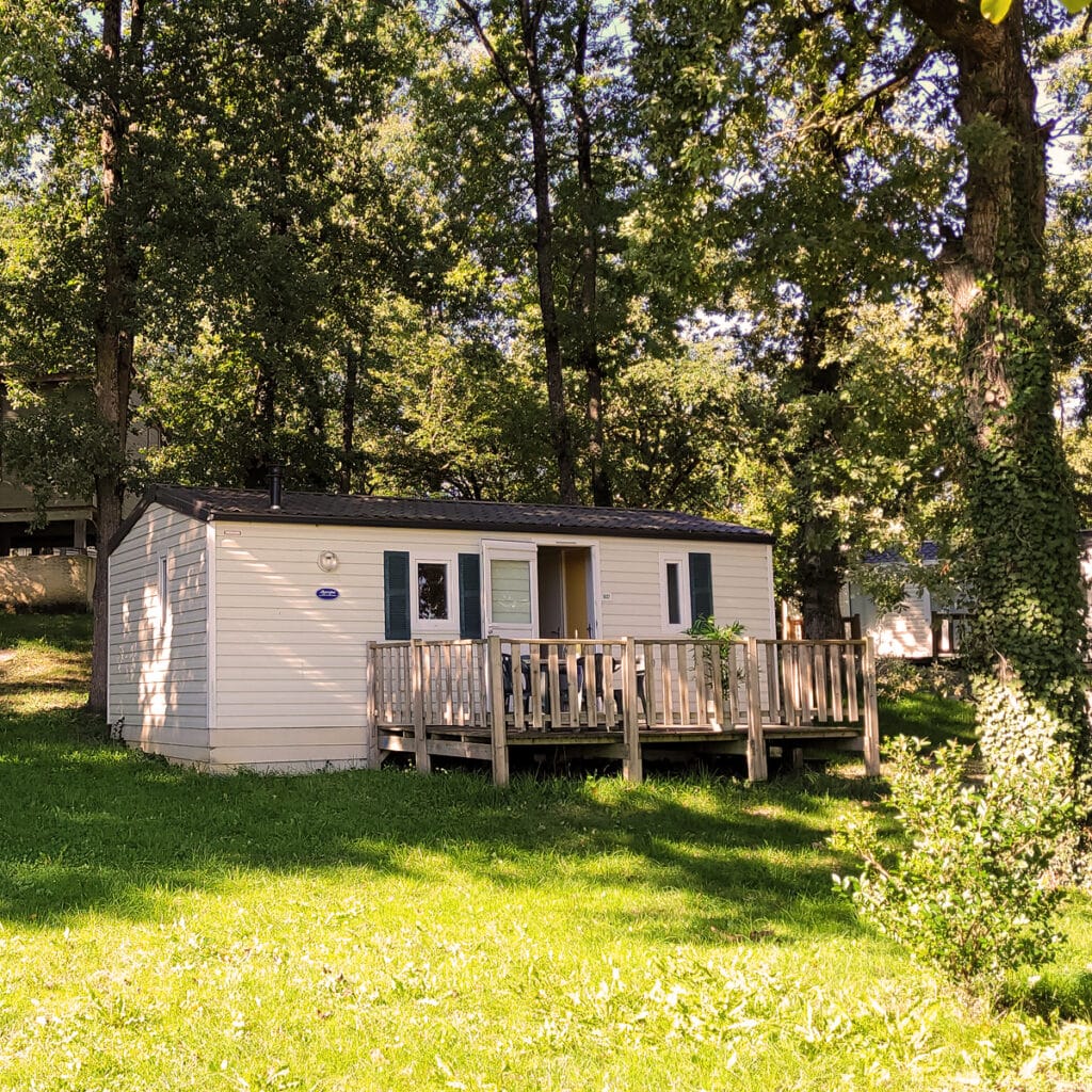 Camping avec mobile home à Marsan